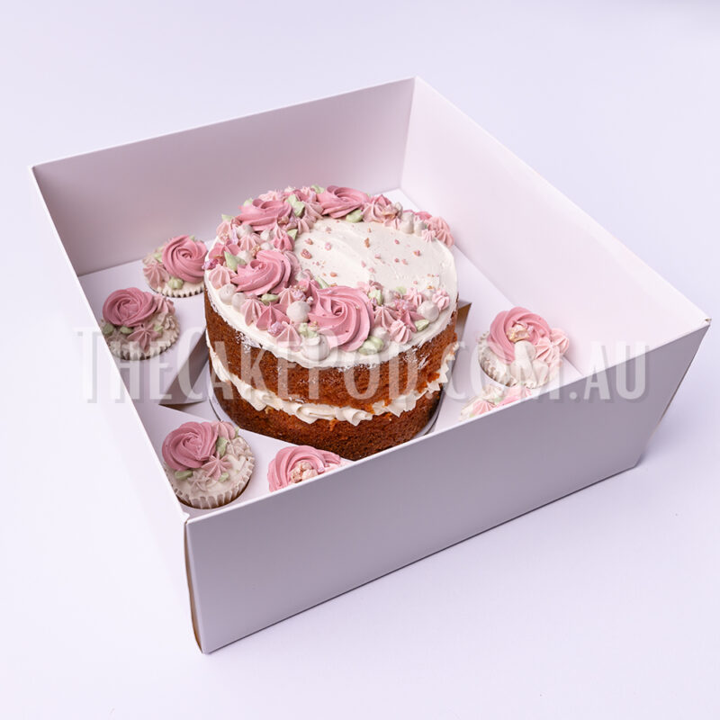 Bento box insert for 8 mini cupcakes and 5 inch Bento cake