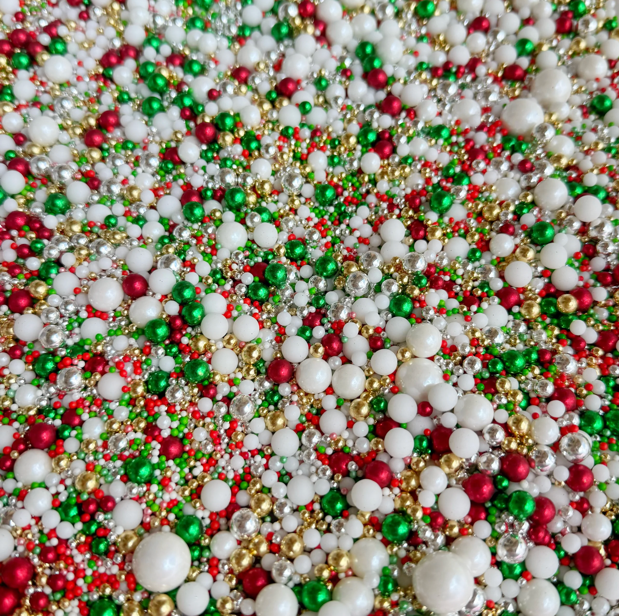 White Christmas_GetSprinkled - The Cake Pod