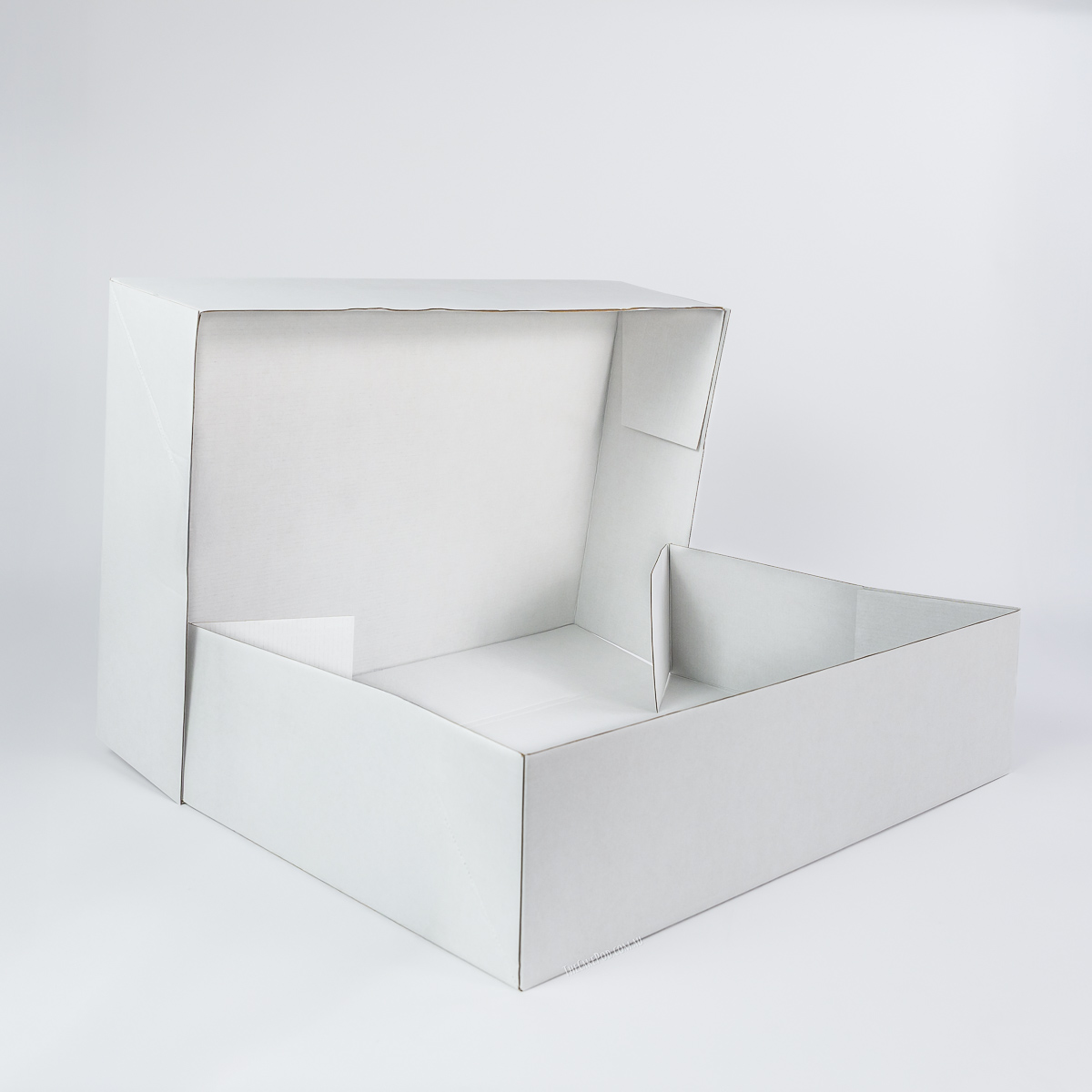 Slab cake box in heavy duty white cardboard open front view - The Cake Pod Slab Cake Box in Heavy Duty White Cardboard Open Front View
